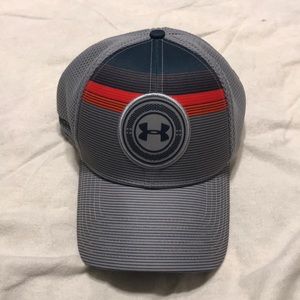 Under Armour Golf Hat Size MD/LG
